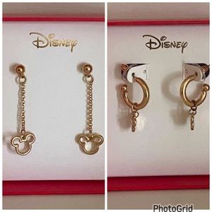 New in box 2 pairs Disney Mickey Mouse earrings
